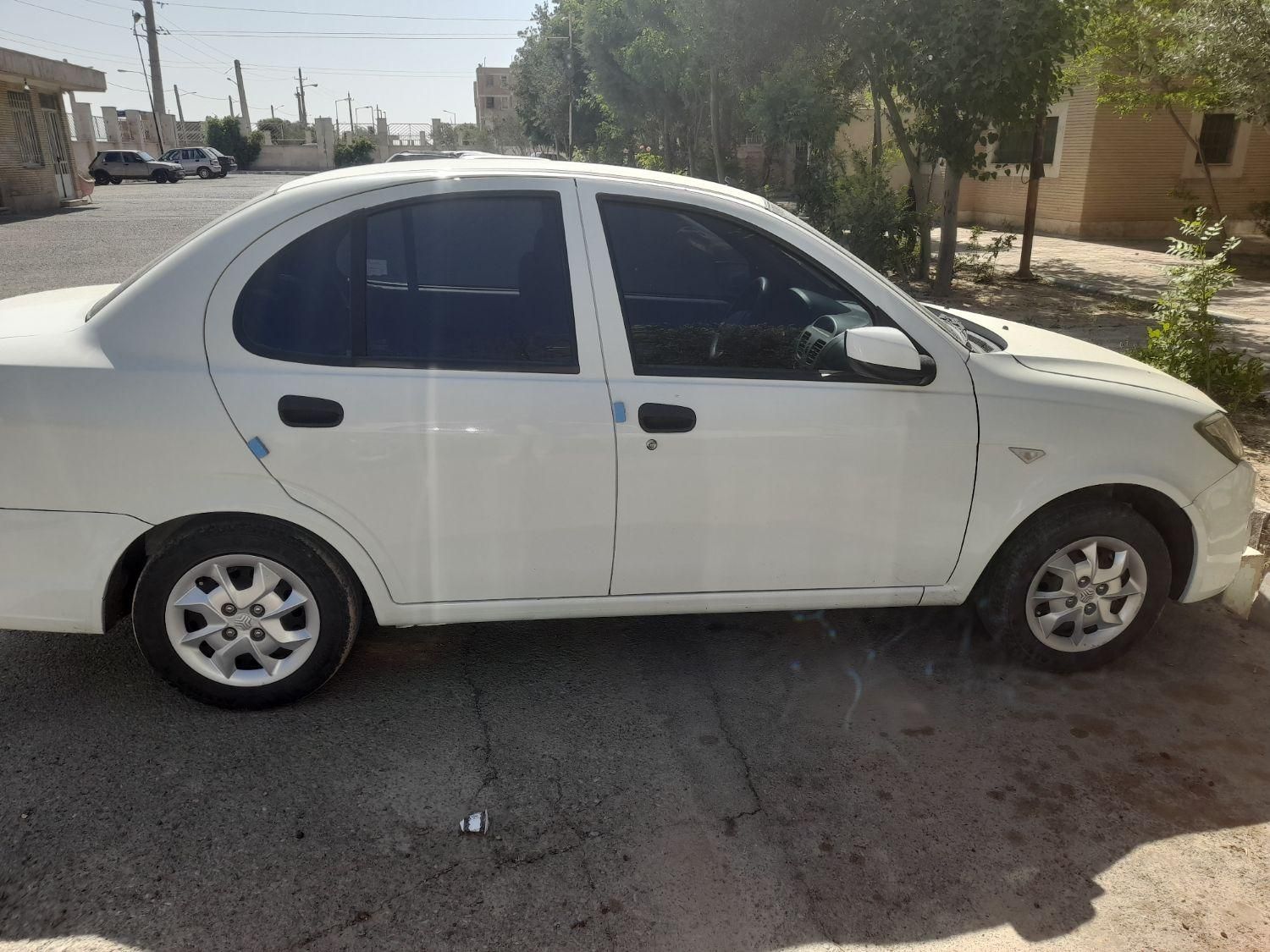 ساینا S دنده ای بنزینی - 1400