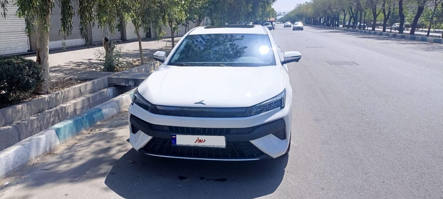خودرو کی ام سی، J7 آگهی ann_17893170