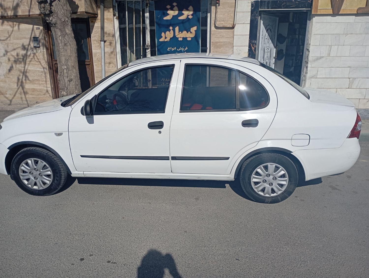 تیبا صندوق دار SX - 1396