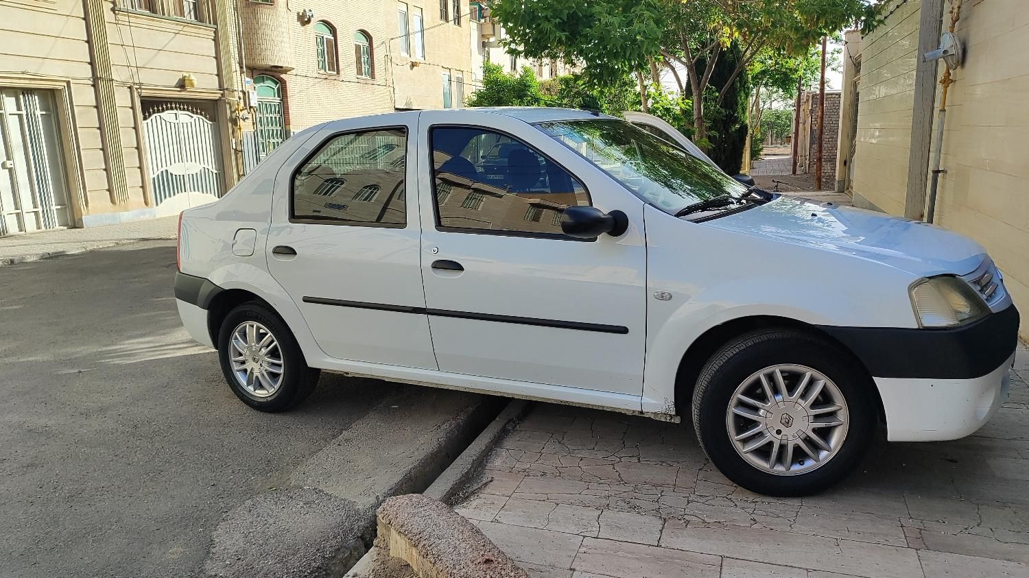 رنو تندر 90 E2 - 1395