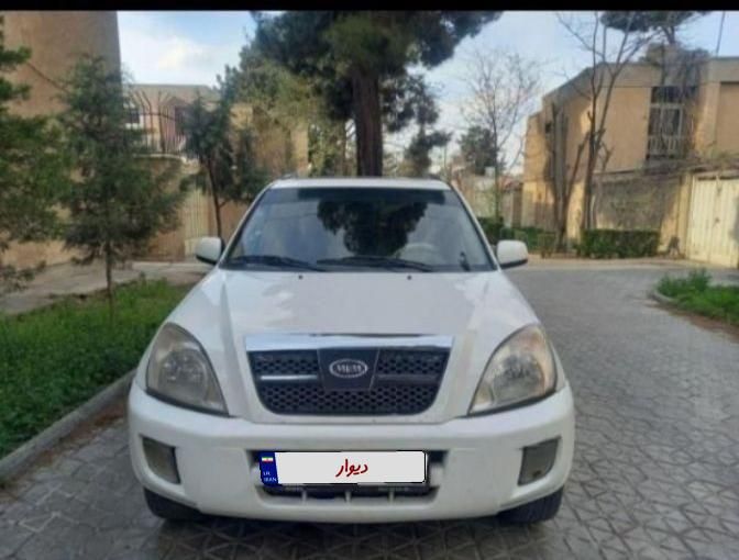ام وی ام X33 دنده‌ای ساده - 2012
