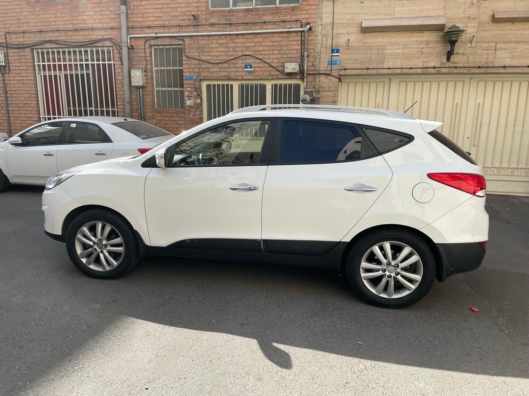 هیوندای توسان 2.4 لیتر - 2014