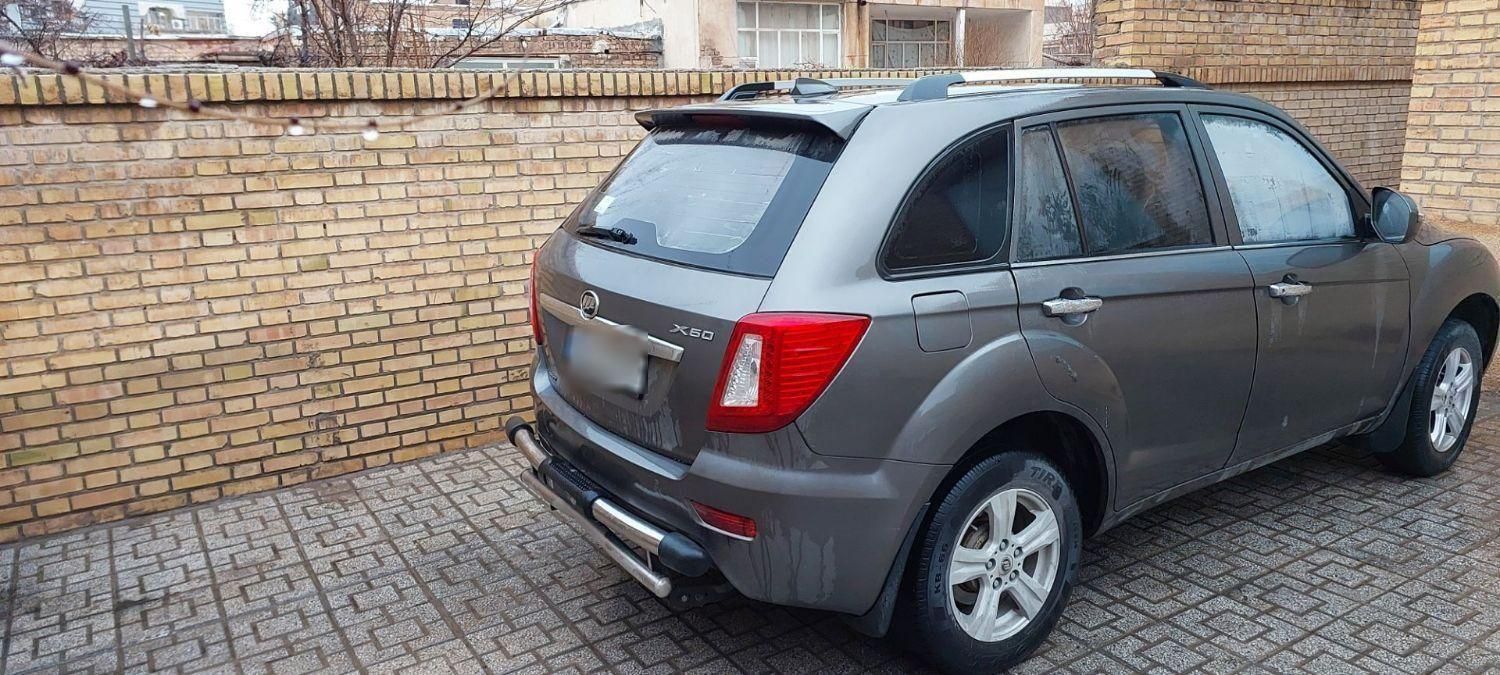 لیفان X60 دنده‌ای - 2015
