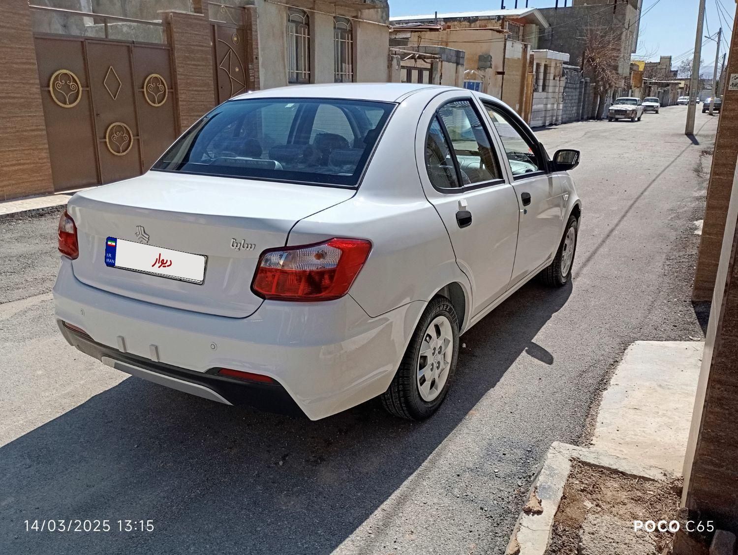 ساینا S دنده ای بنزینی - 1403