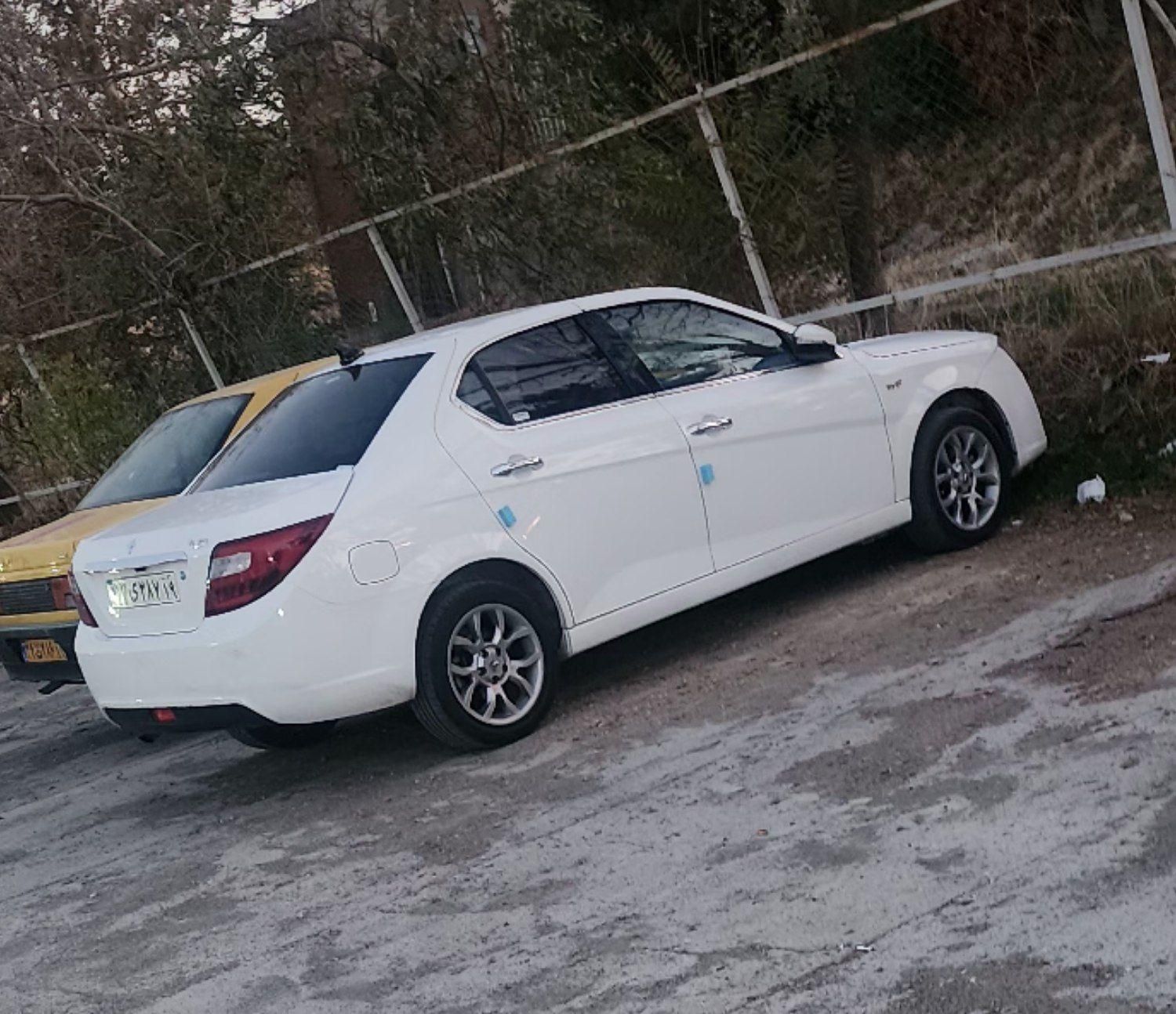 خودرو دنا، پلاس آگهی ann_17894409
