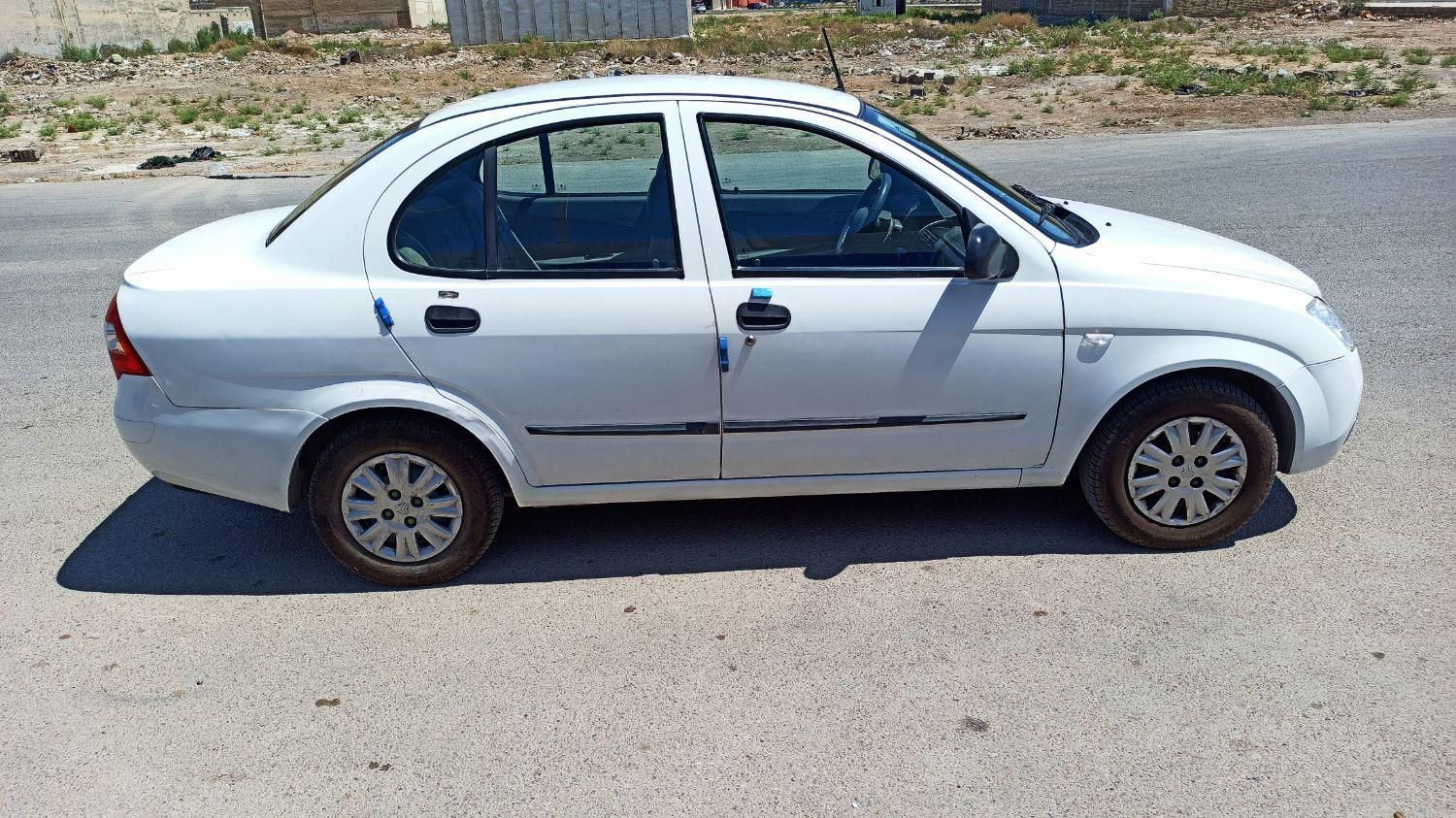 تیبا صندوق دار SX - 1396