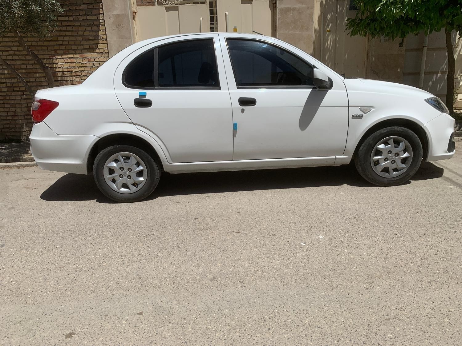 ساینا S دنده ای بنزینی - 1402