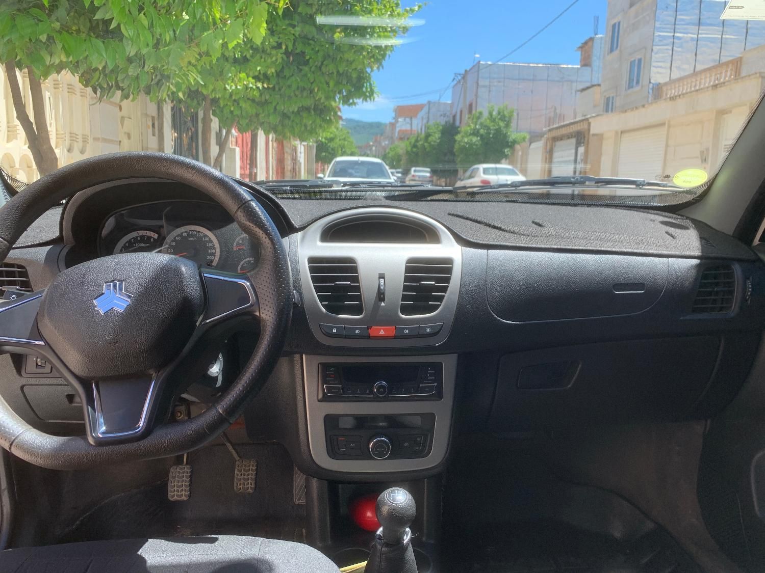 ساینا S دنده ای بنزینی - 1402