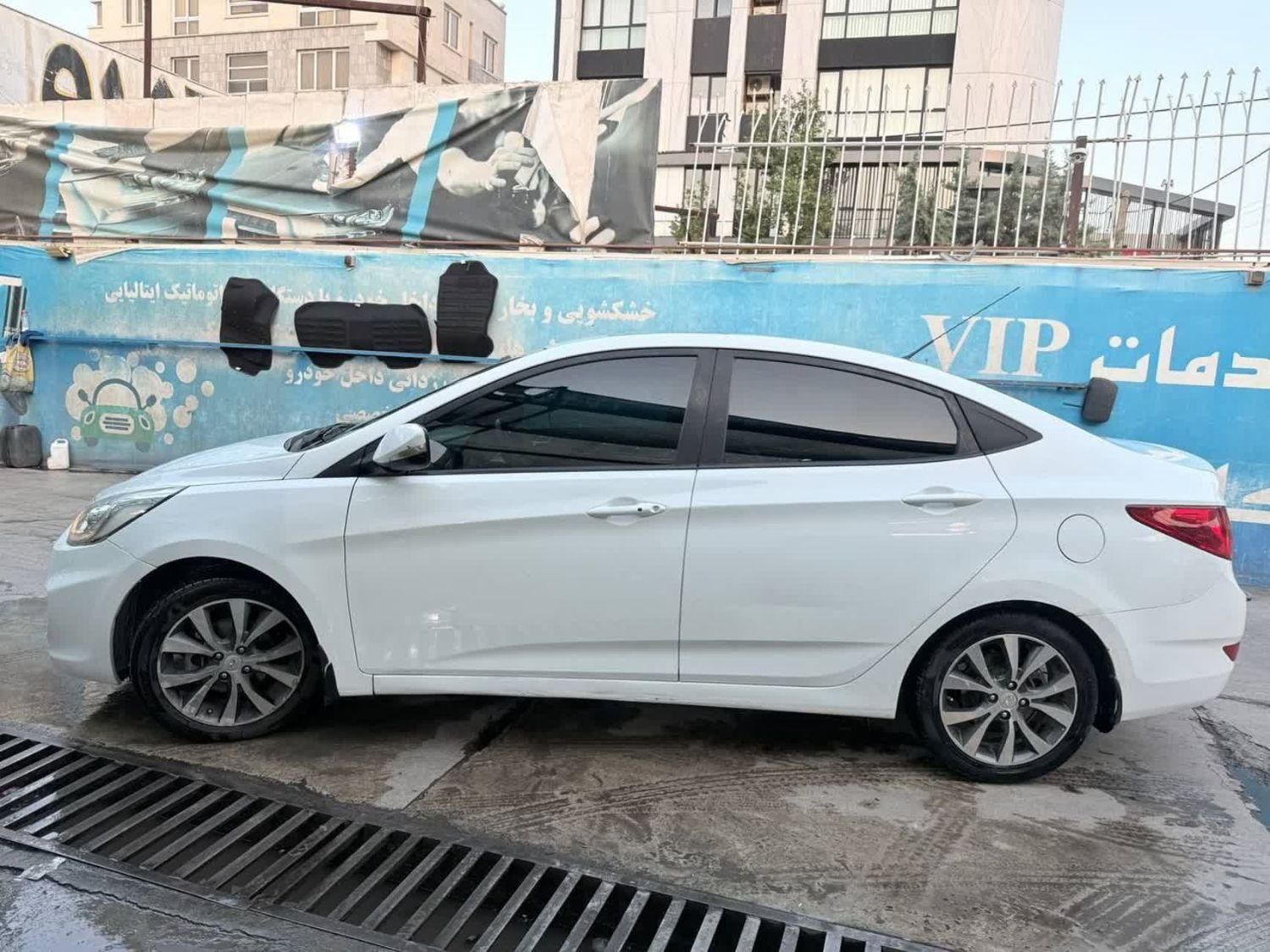 هیوندای اکسنت 1.6 لیتر ساده - 2014