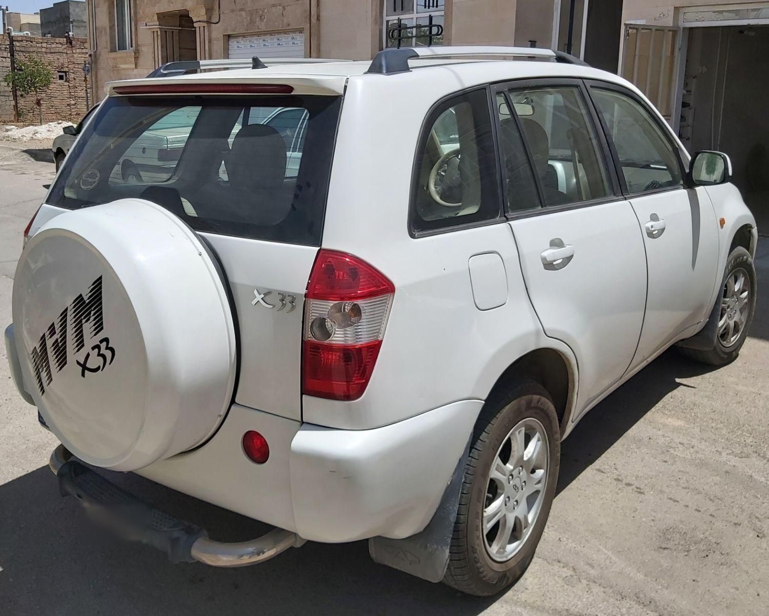 ام وی ام X33 دنده‌ای ساده - 2012