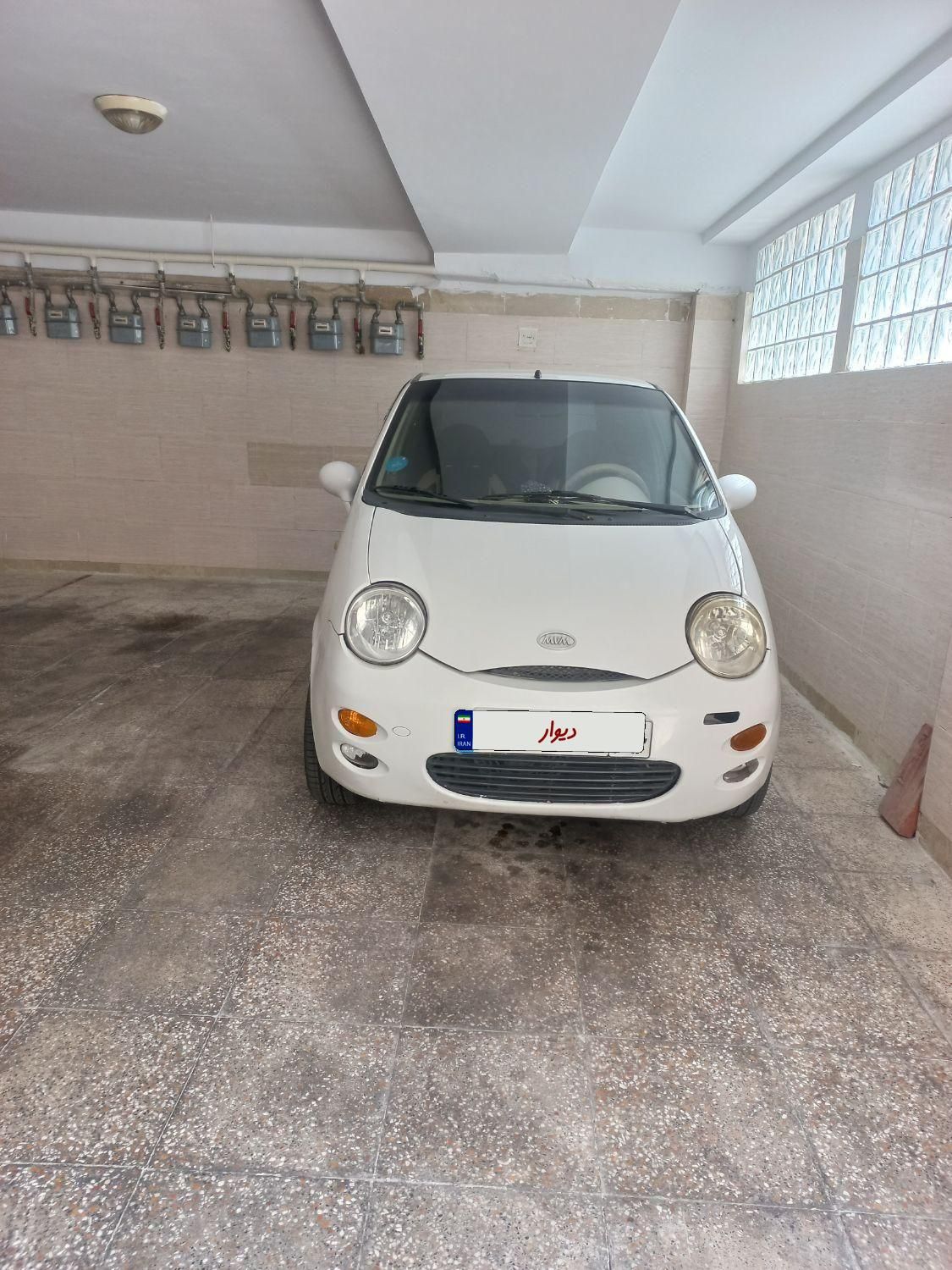 ام وی ام 110 چهار سیلندر دنده ای - 2009