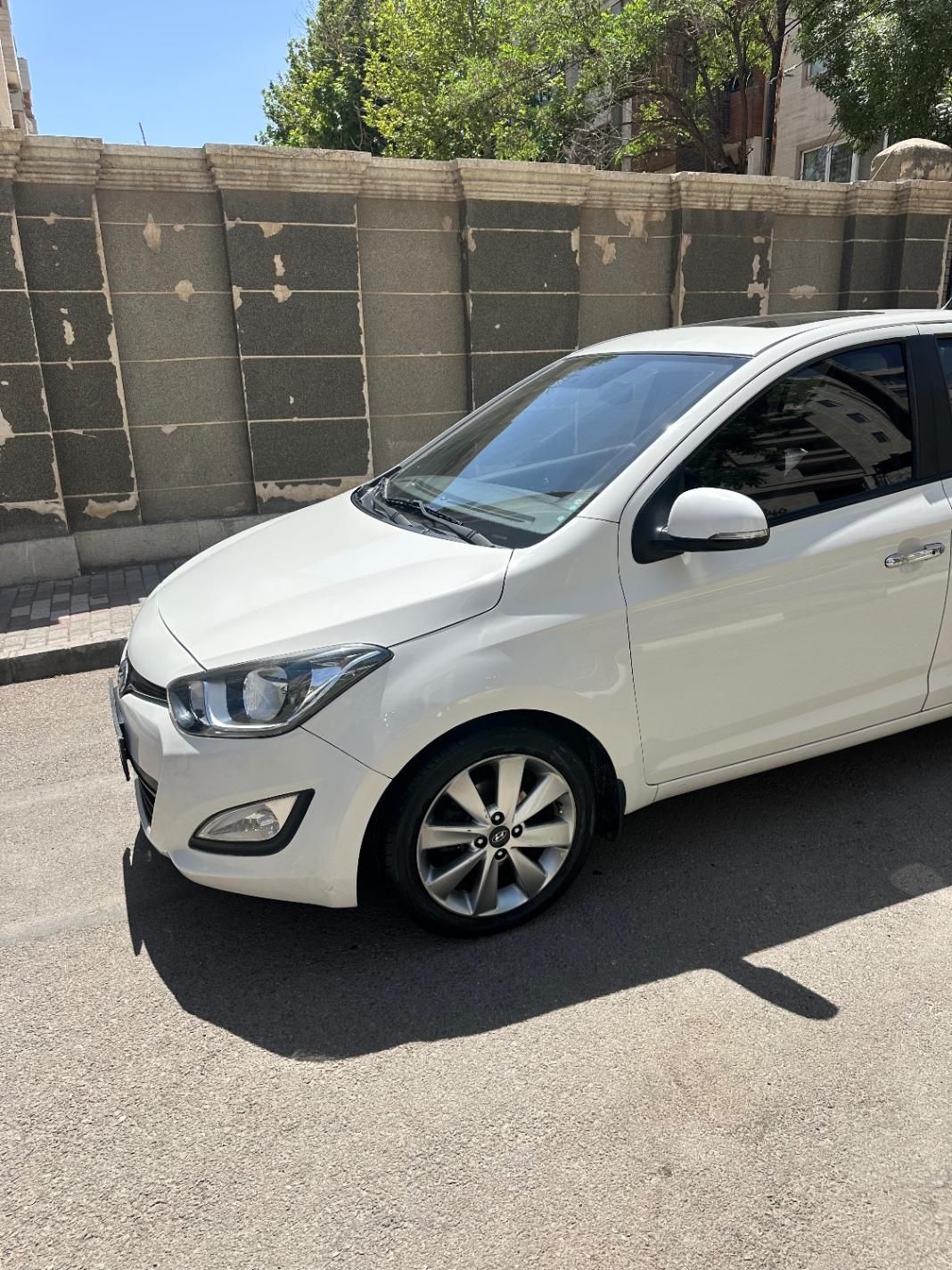 هیوندای i20 فول وارداتی - 2014