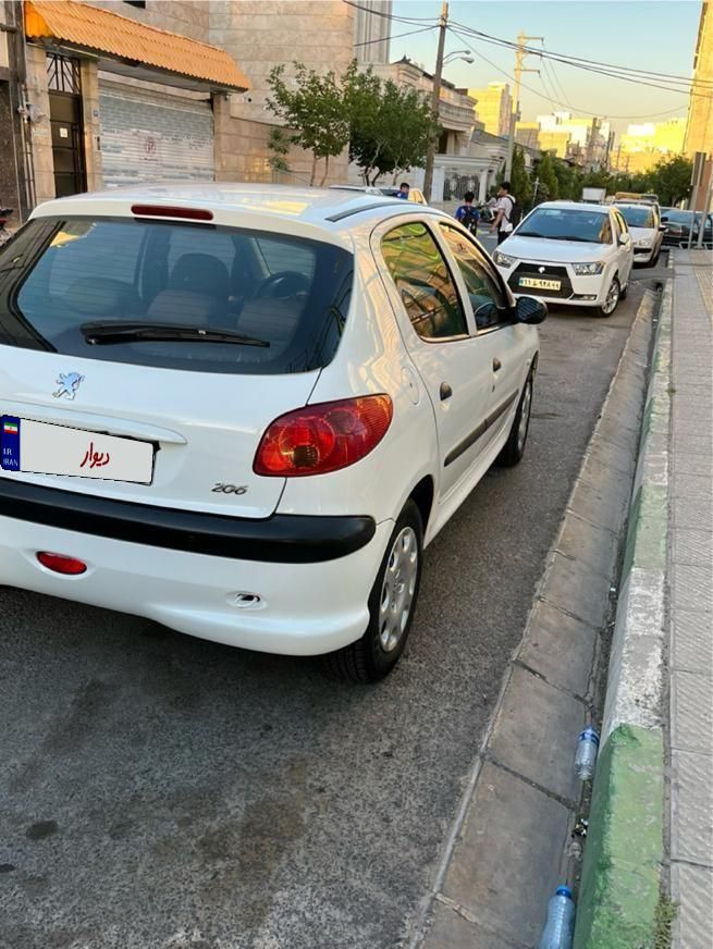 پژو 206 تیپ 5 - 1395