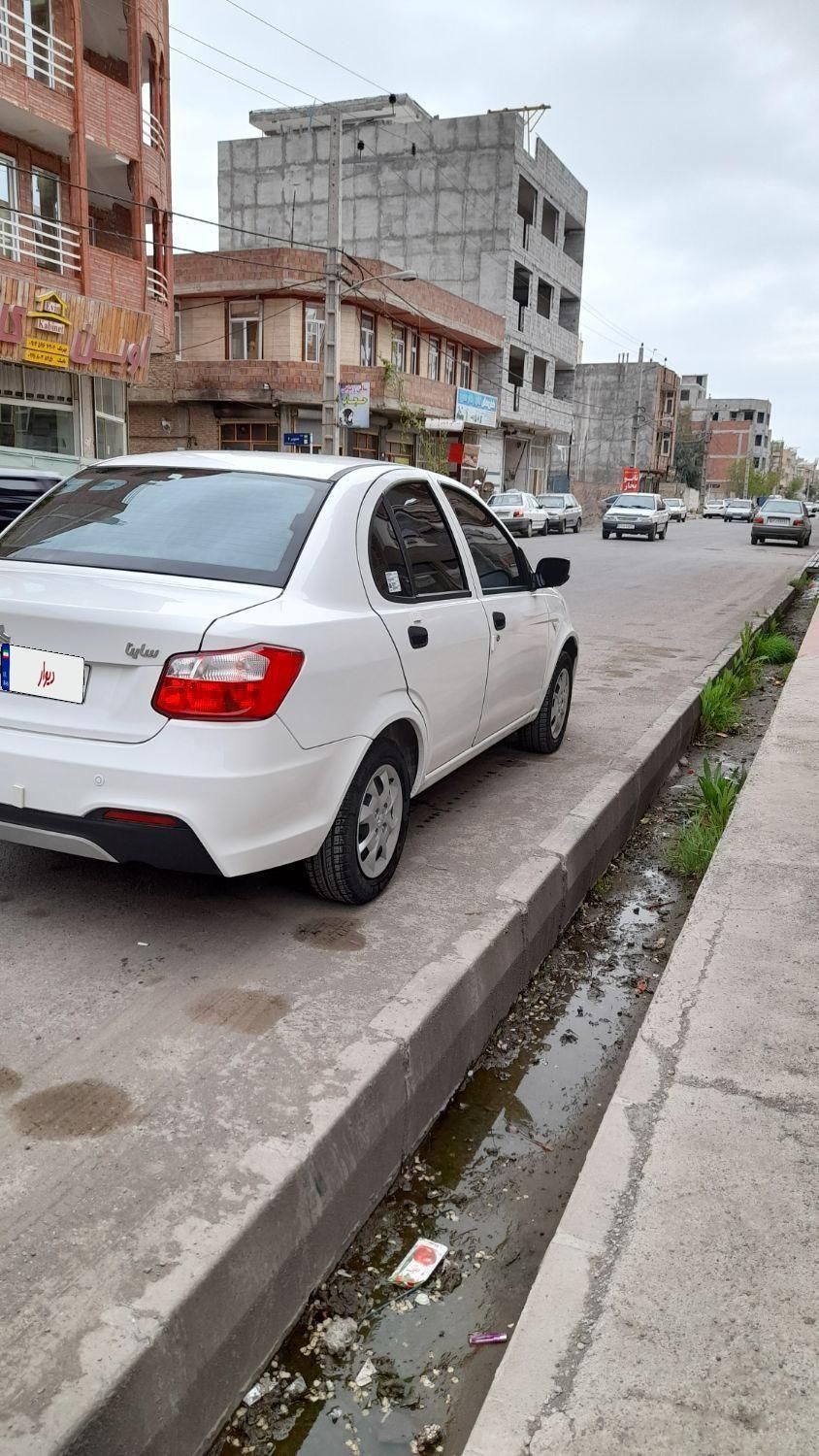 ساینا S دنده ای بنزینی - 1403