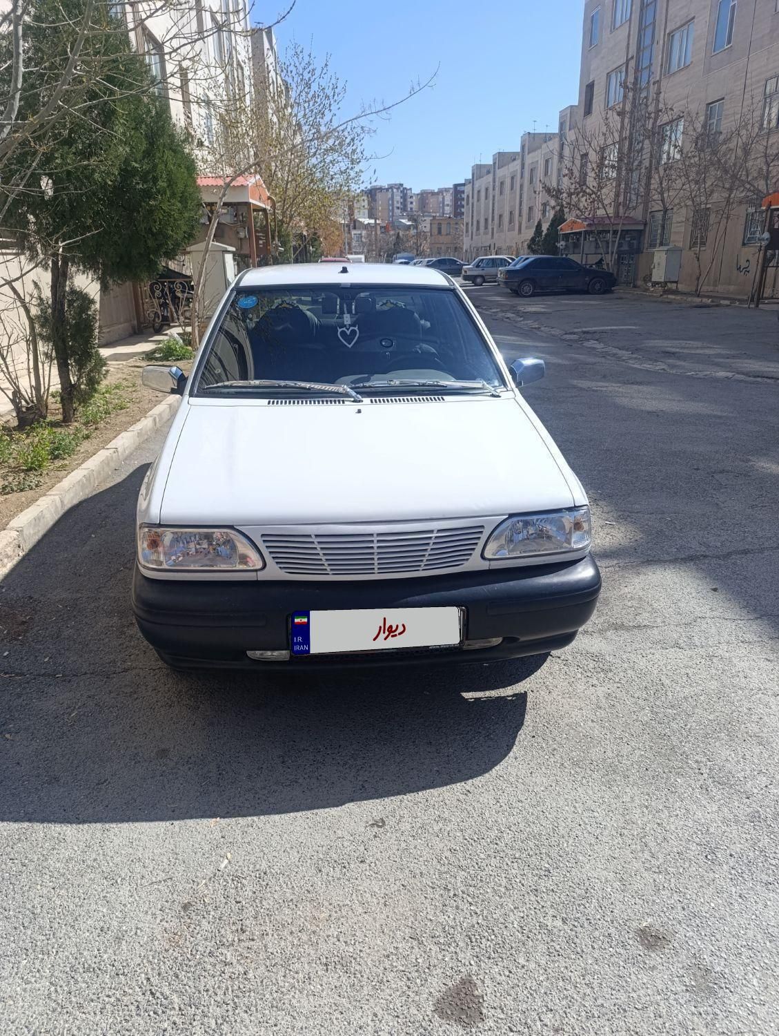 خودرو پراید، 131 آگهی ann_17895551