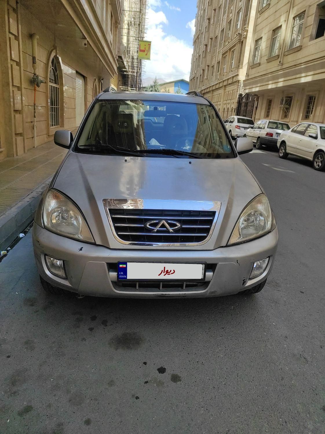 ام وی ام X33 دنده‌ای ساده - 2012