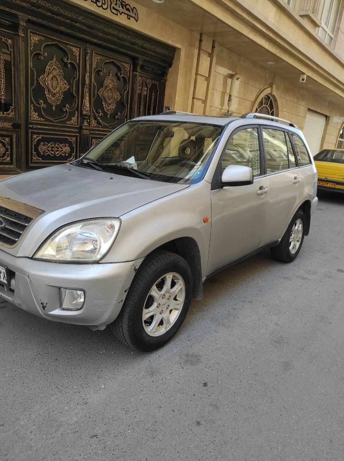 ام وی ام X33 دنده‌ای ساده - 2012