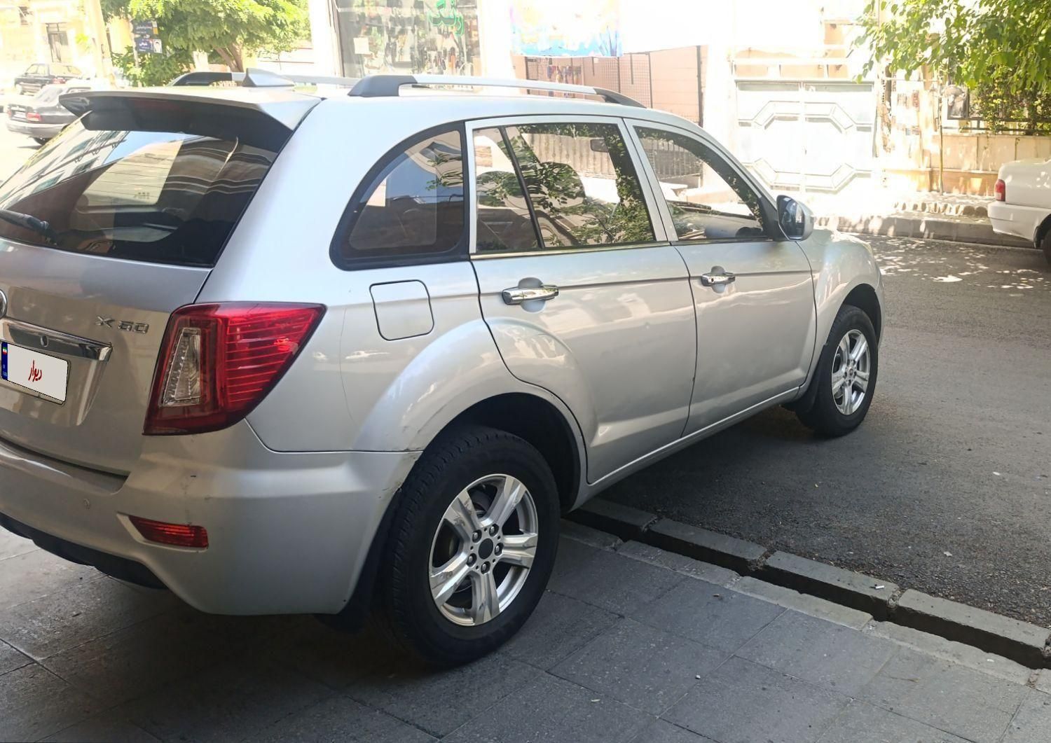 لیفان X60 دنده‌ای - 2015