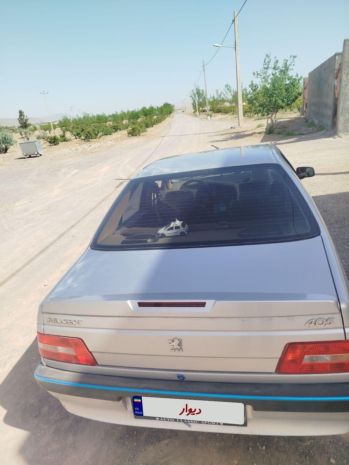 پژو 405 SLX بنزینی TU5 - 1390