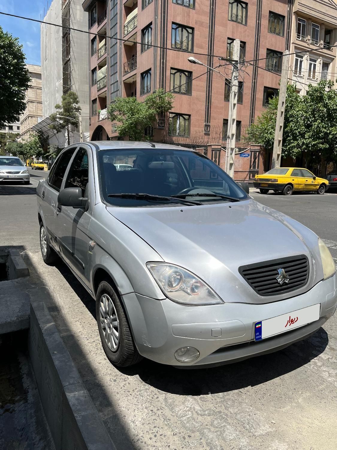 تیبا صندوق دار SX - 1390
