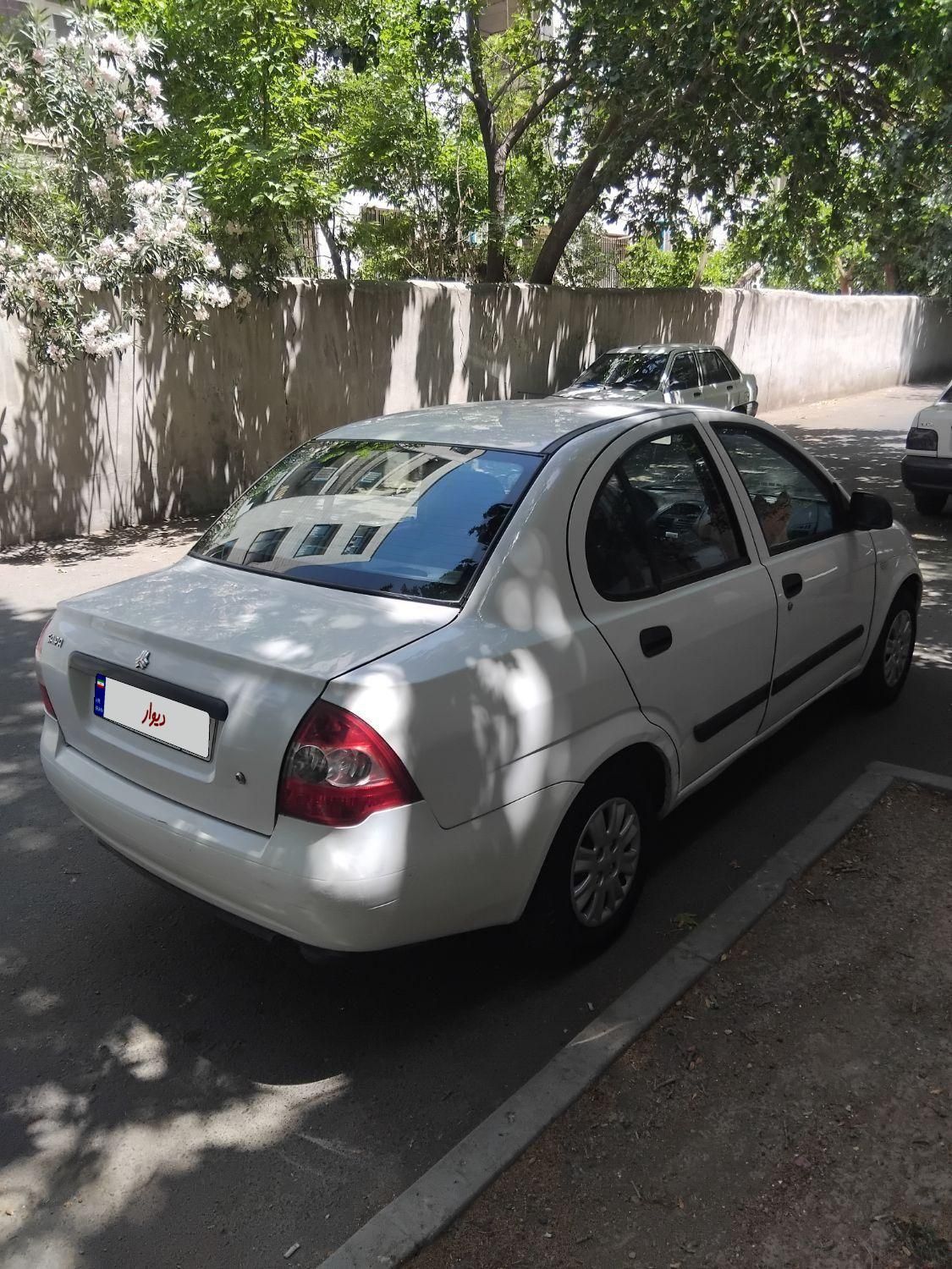 تیبا صندوق دار SX - 1394