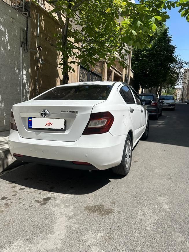 برلیانس H230 دنده‌ای - 2016
