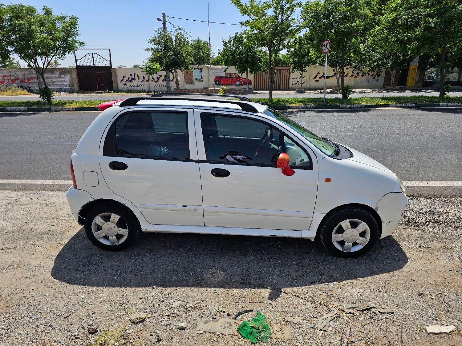 ام وی ام 110 چهار سیلندر دنده ای - 2012