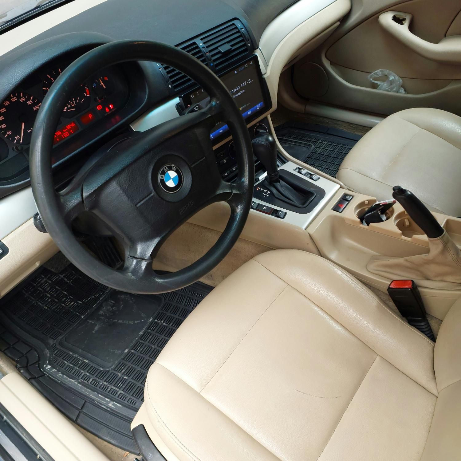 ب ام و سری 3 سدان 325i - 2005