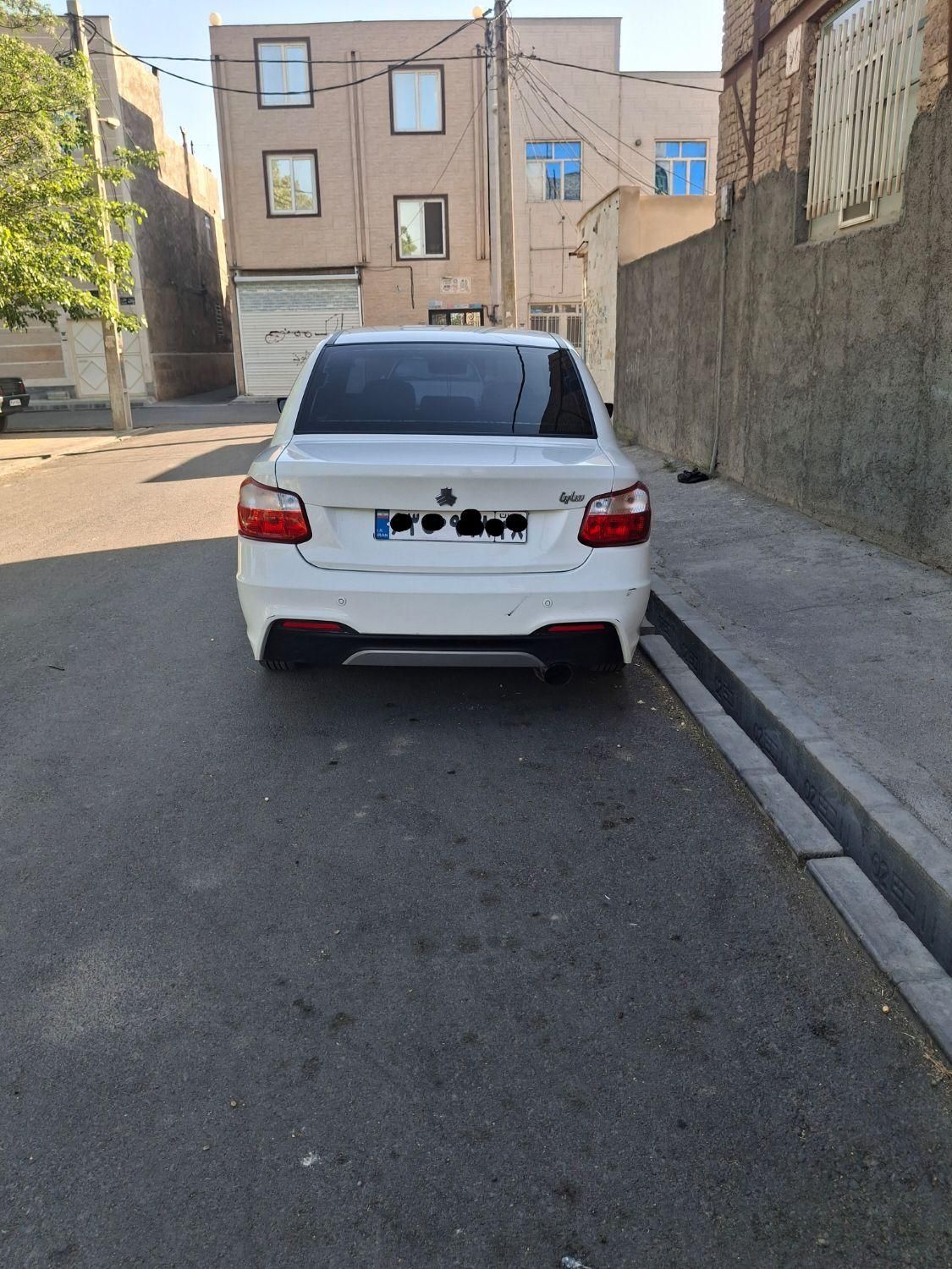 ساینا S دنده ای بنزینی - 1402