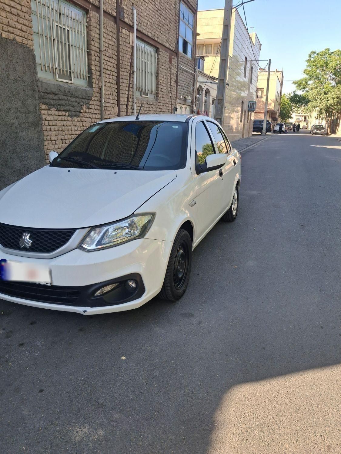 ساینا S دنده ای بنزینی - 1402