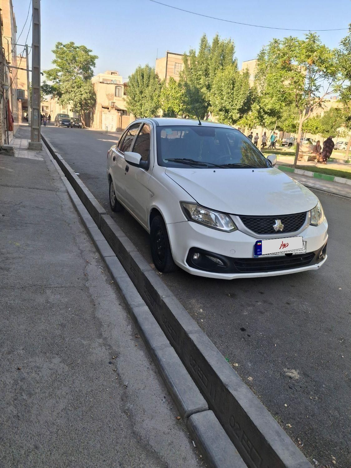 ساینا S دنده ای بنزینی - 1402