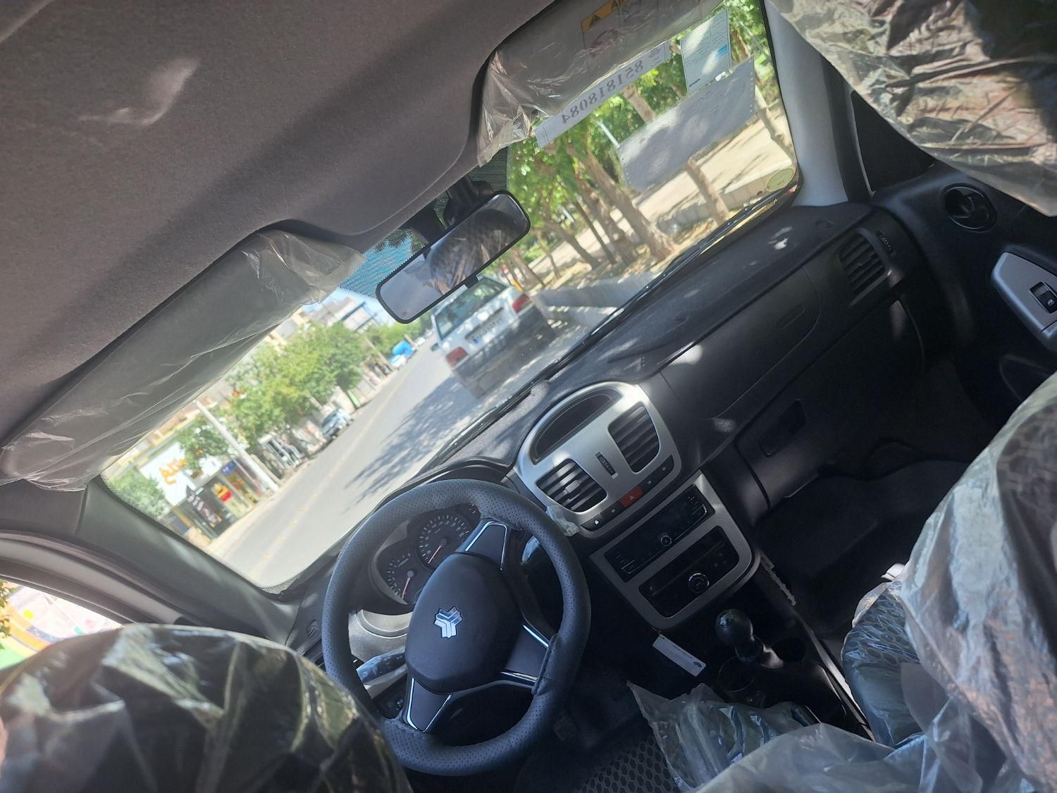 ساینا S دنده ای بنزینی - 1402