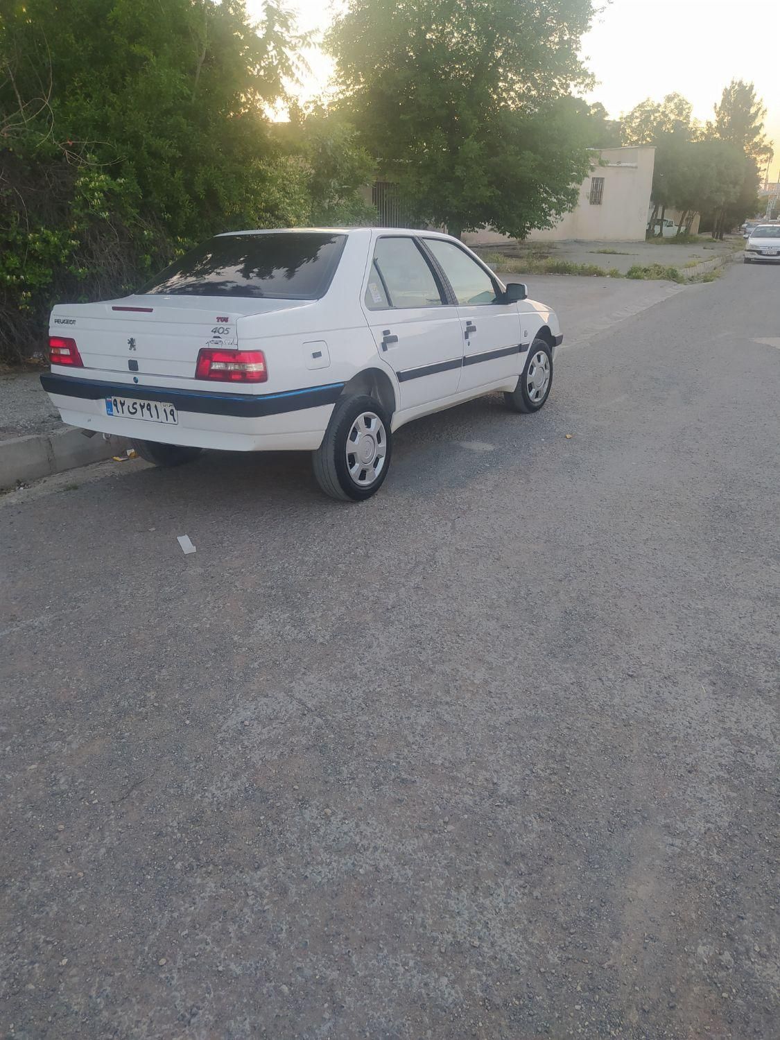 پژو 405 SLX بنزینی TU5 - 1399