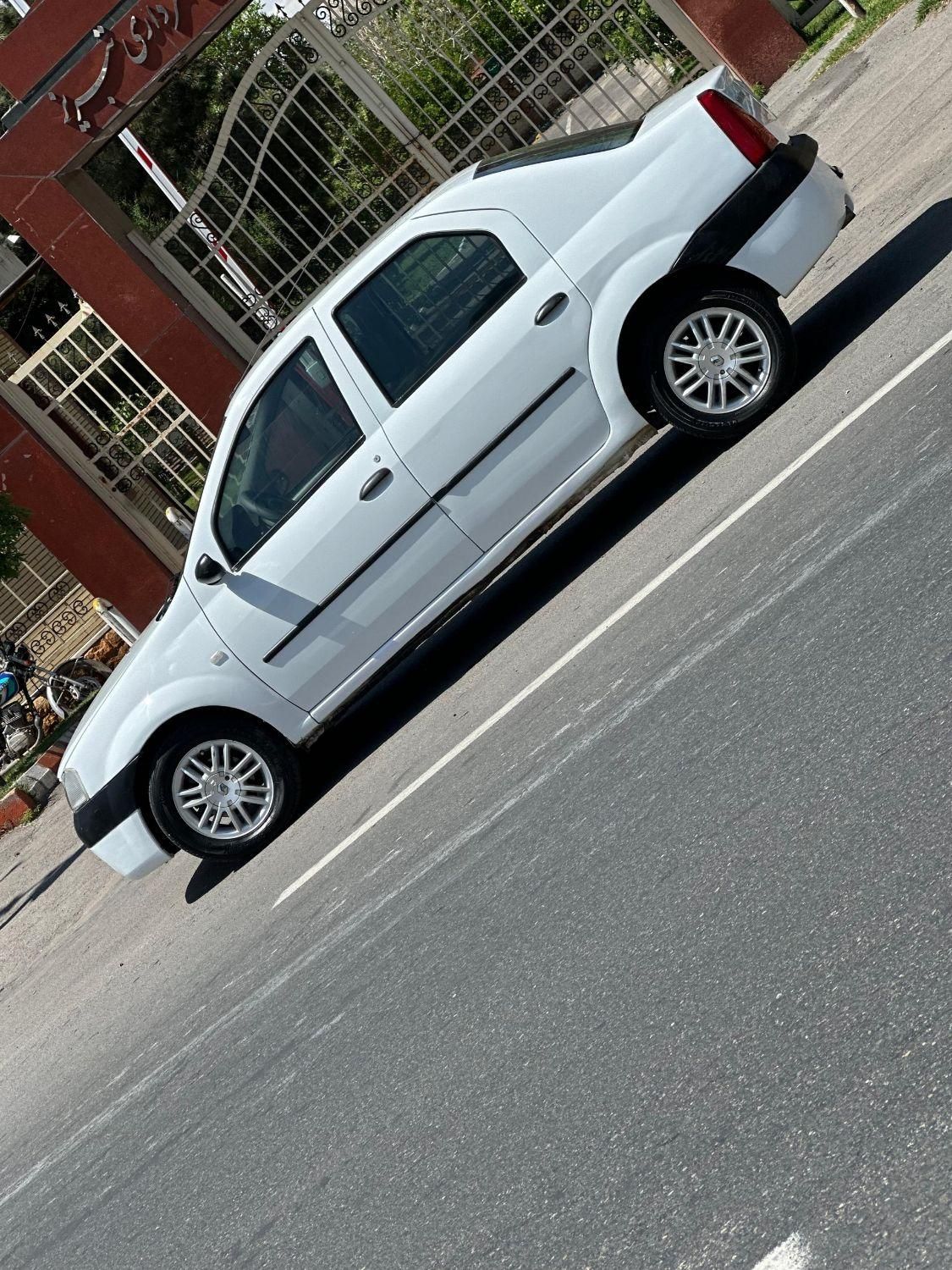 رنو تندر 90 E2 - 1387