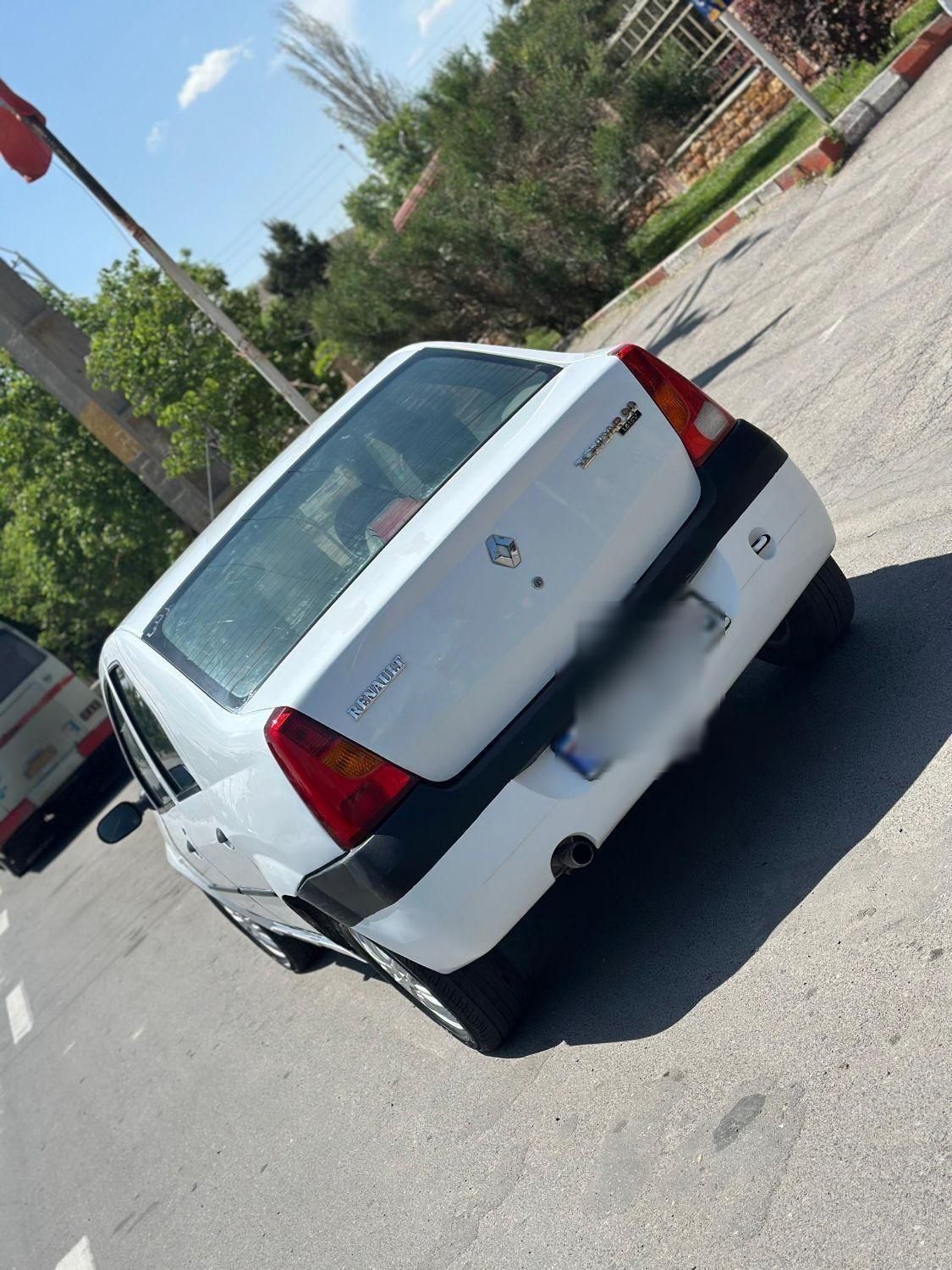 رنو تندر 90 E2 - 1387