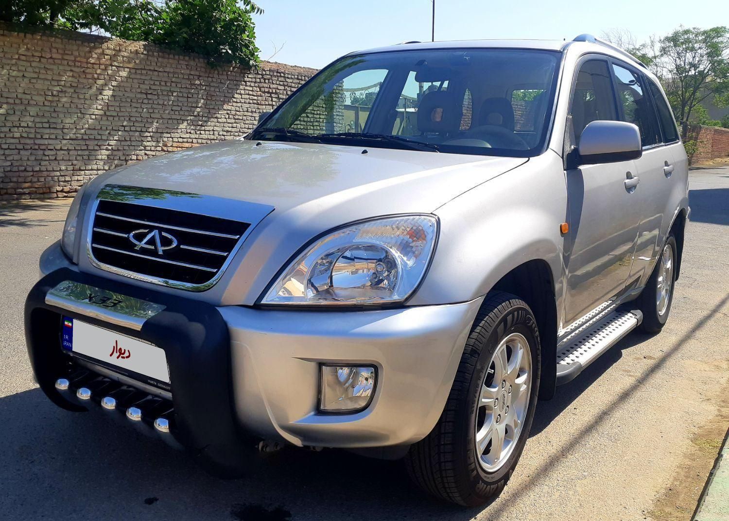 ام وی ام X33 دنده‌ای ساده - 2013