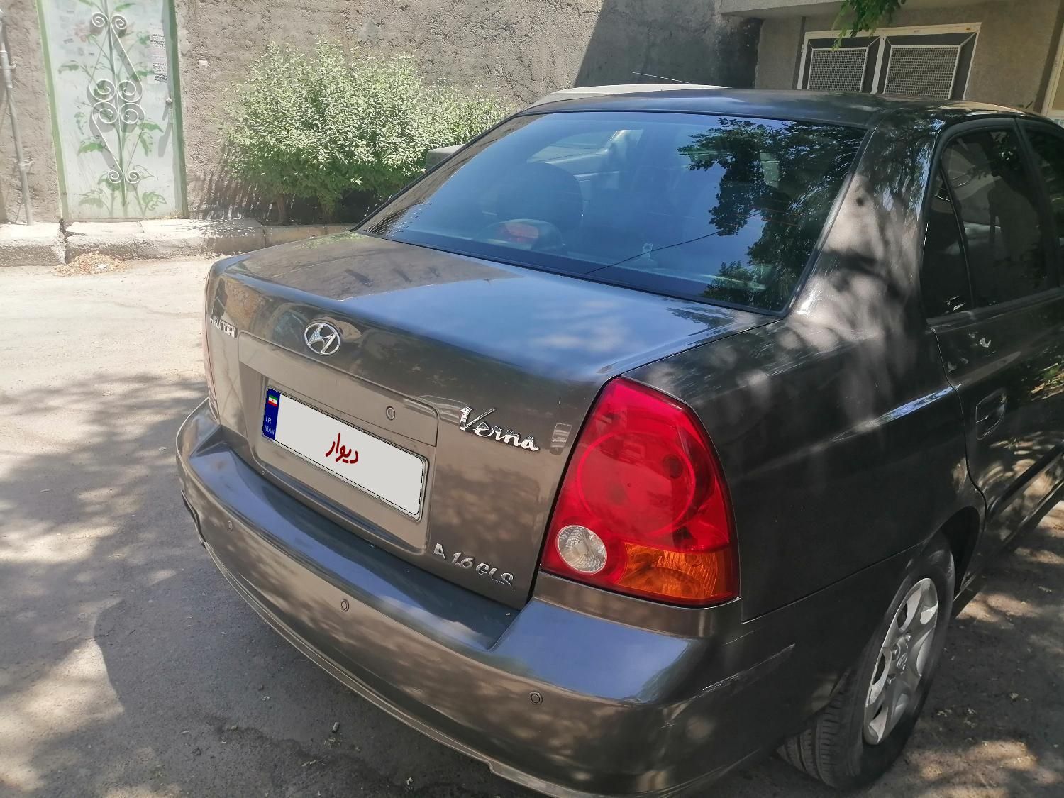 هیوندای ورنا اتوماتیک - 2011