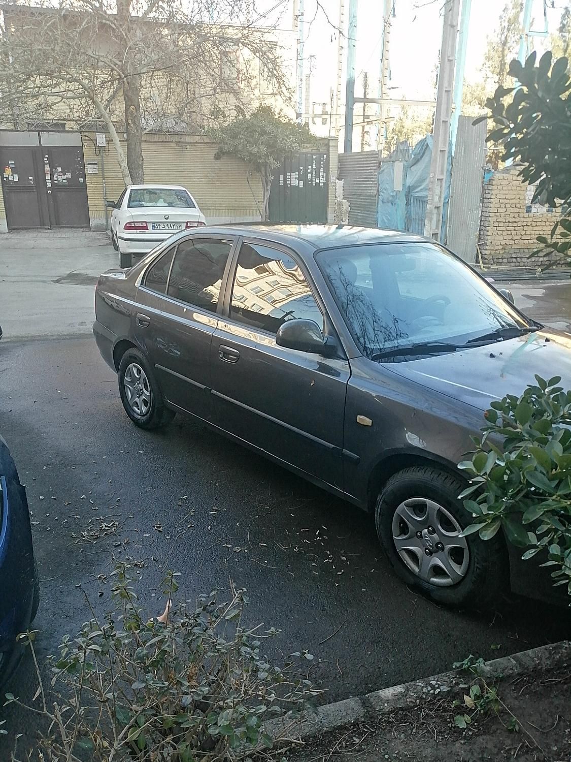 هیوندای ورنا اتوماتیک - 2011