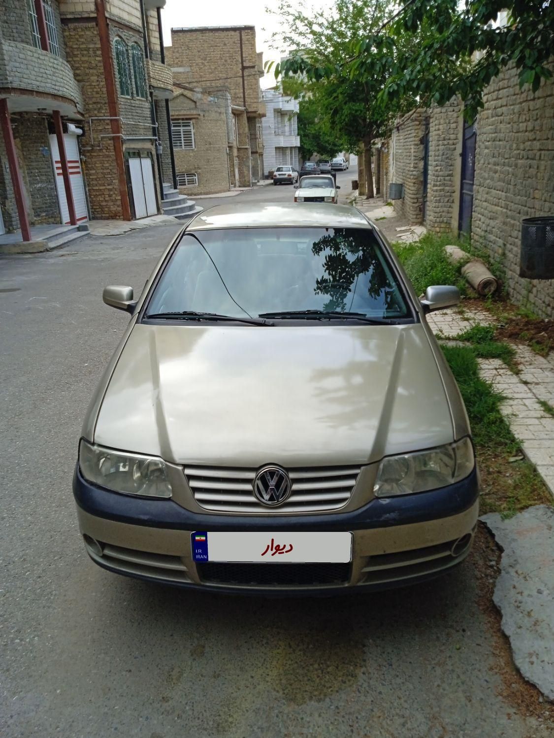 خودرو فولکس، گل آگهی ann_17899304