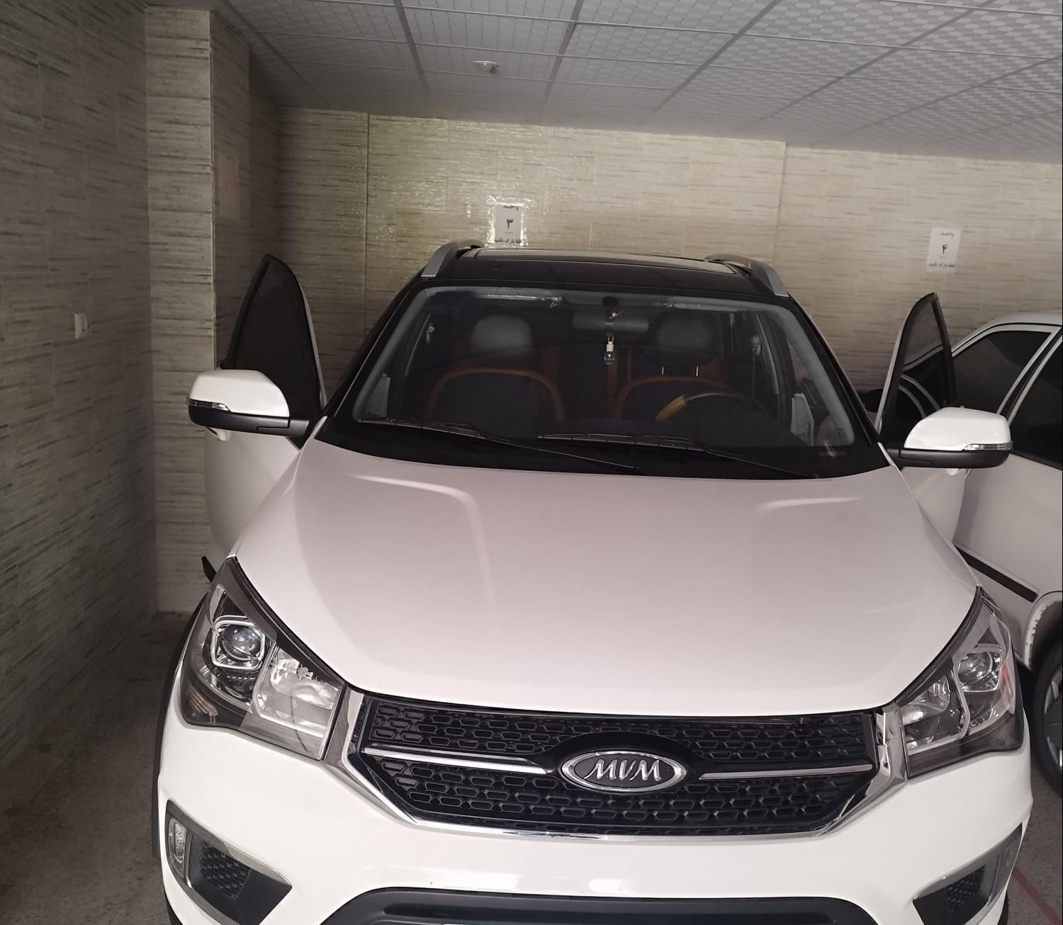 ام وی ام X22 اتوماتیک اسپرت اکسلنت - 2020