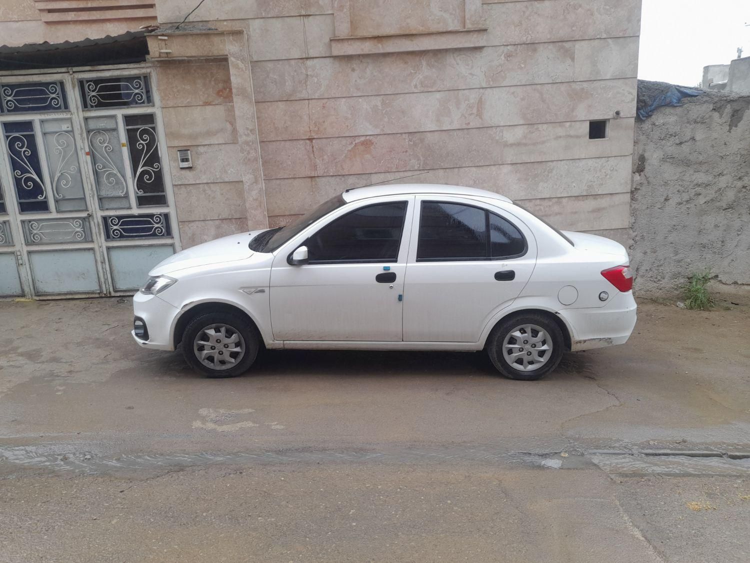 ساینا S دنده ای بنزینی - 1403