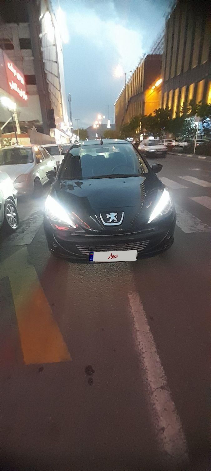پژو 207 دنده‌ای - 1400