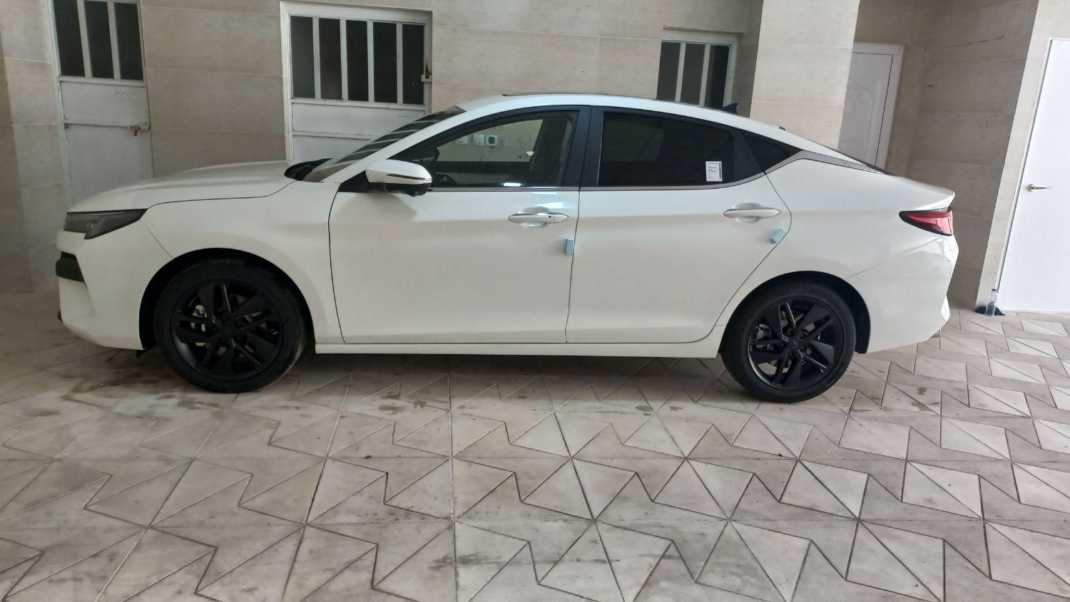 کی ام سی J7 اتوماتیک - 2024