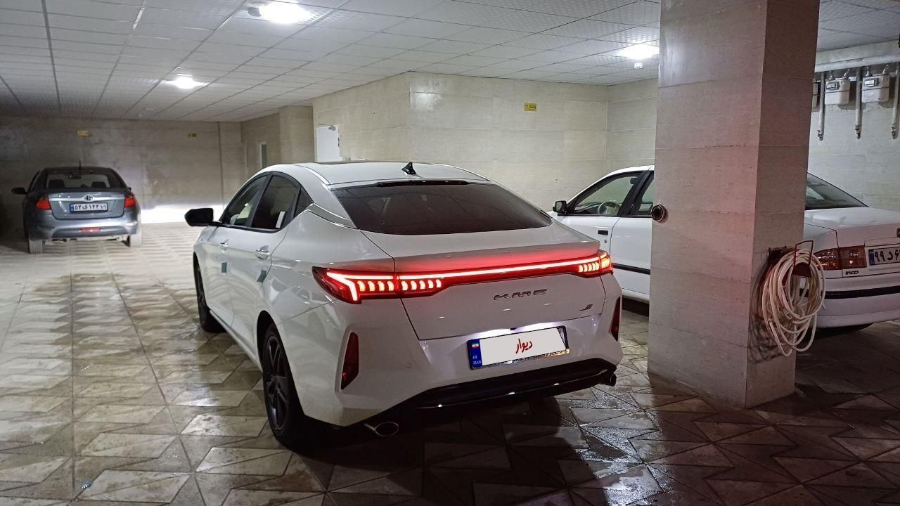 کی ام سی J7 اتوماتیک - 2024