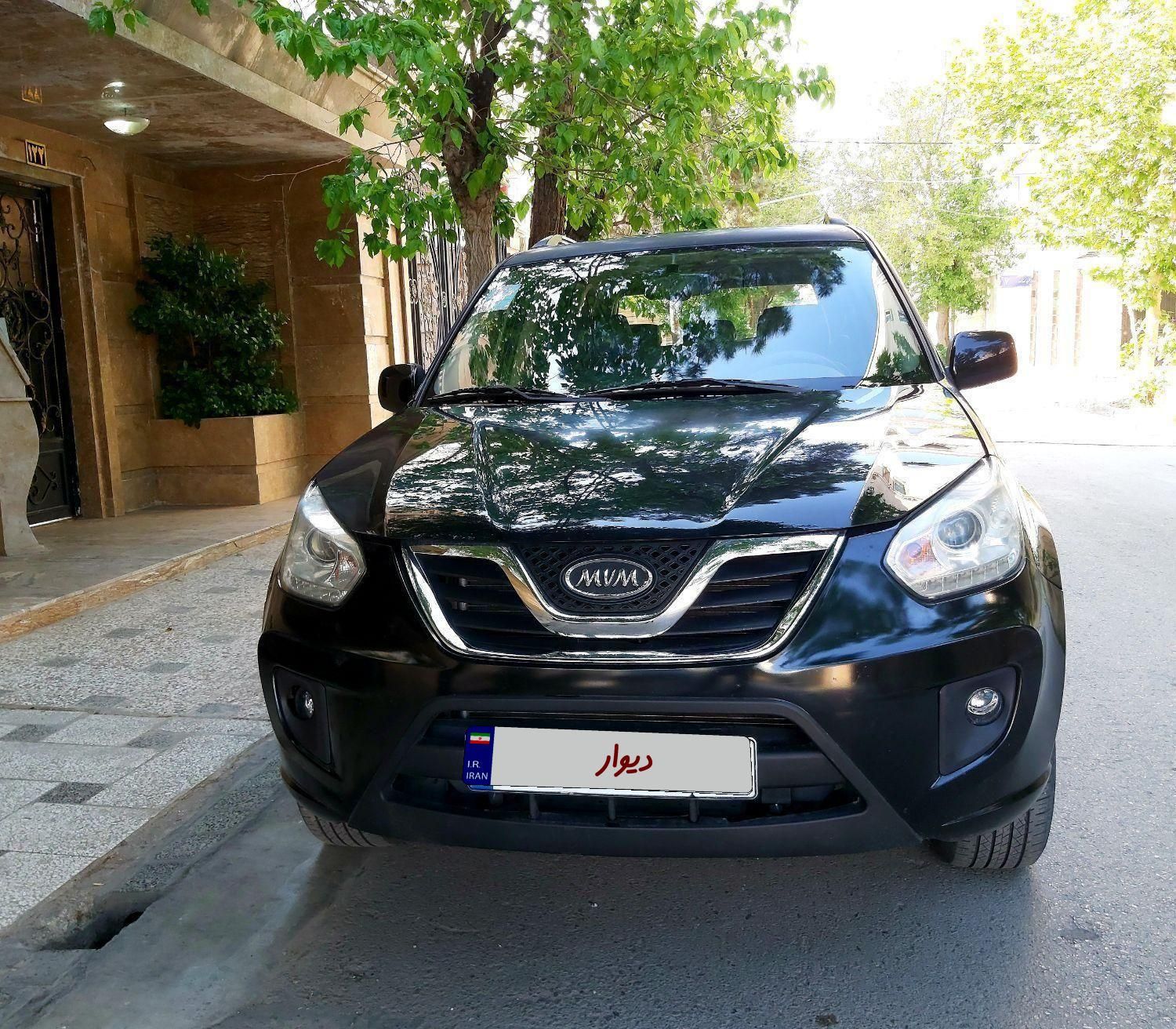 خودرو ام وی ام، X33 آگهی ann_17901746