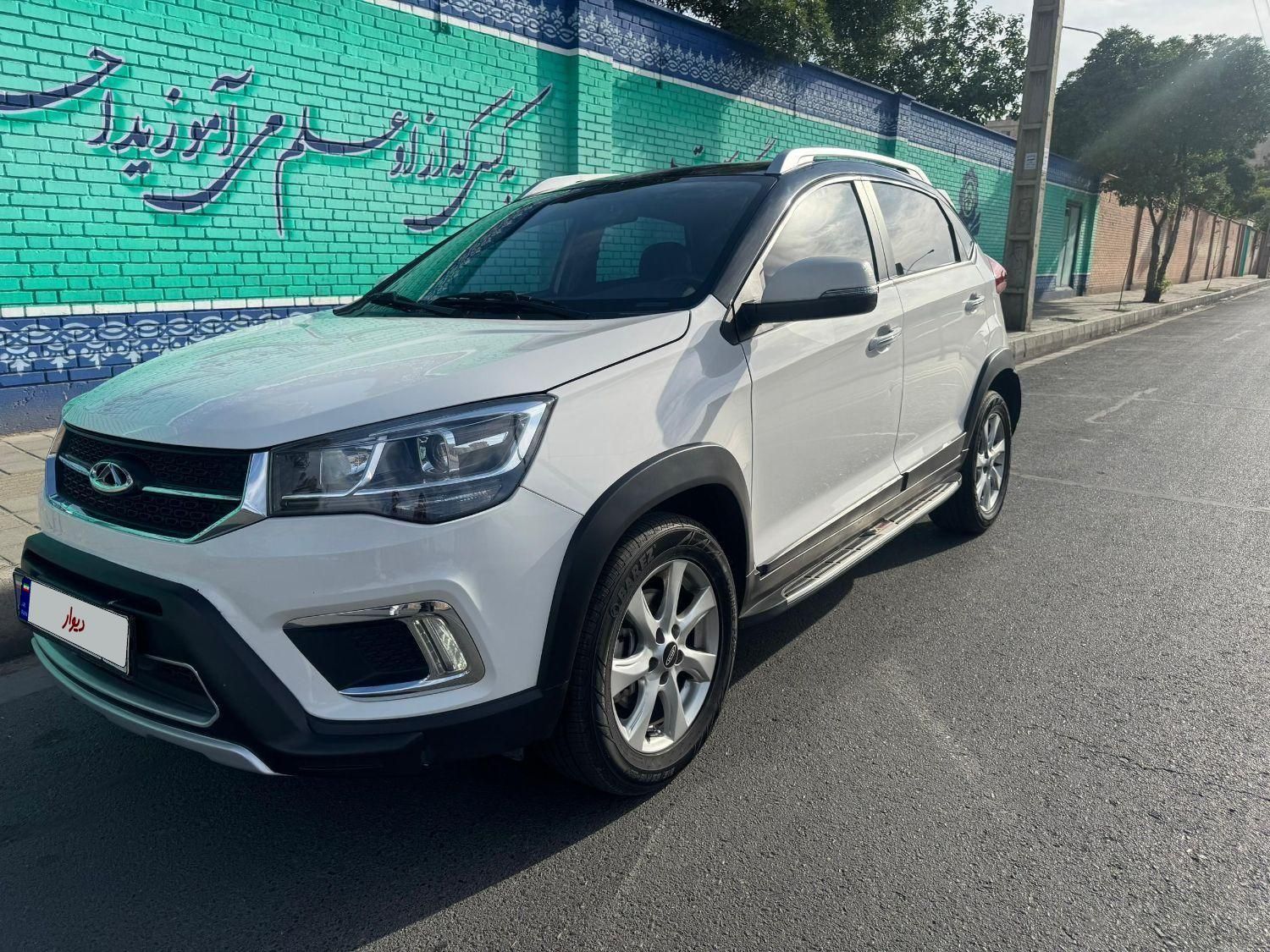 خودرو ام وی ام، X22 آگهی ann_17901762