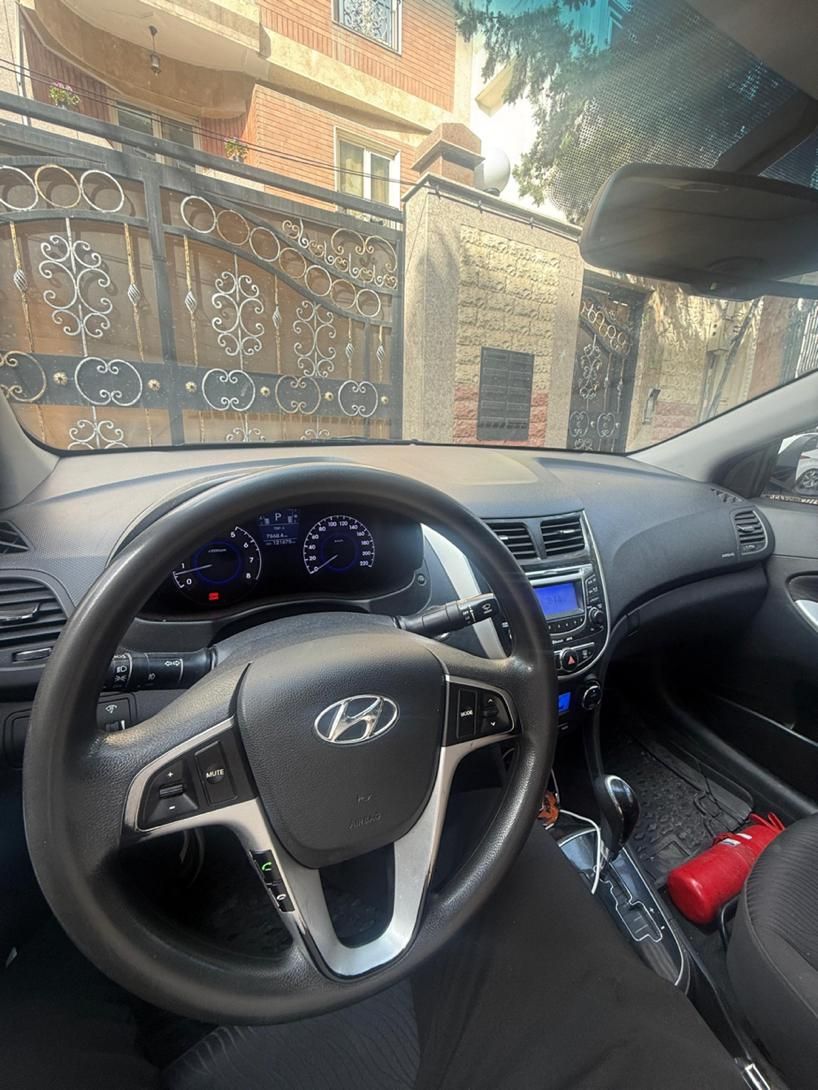 هیوندای اکسنت 1.6 لیتر ساده - 2013