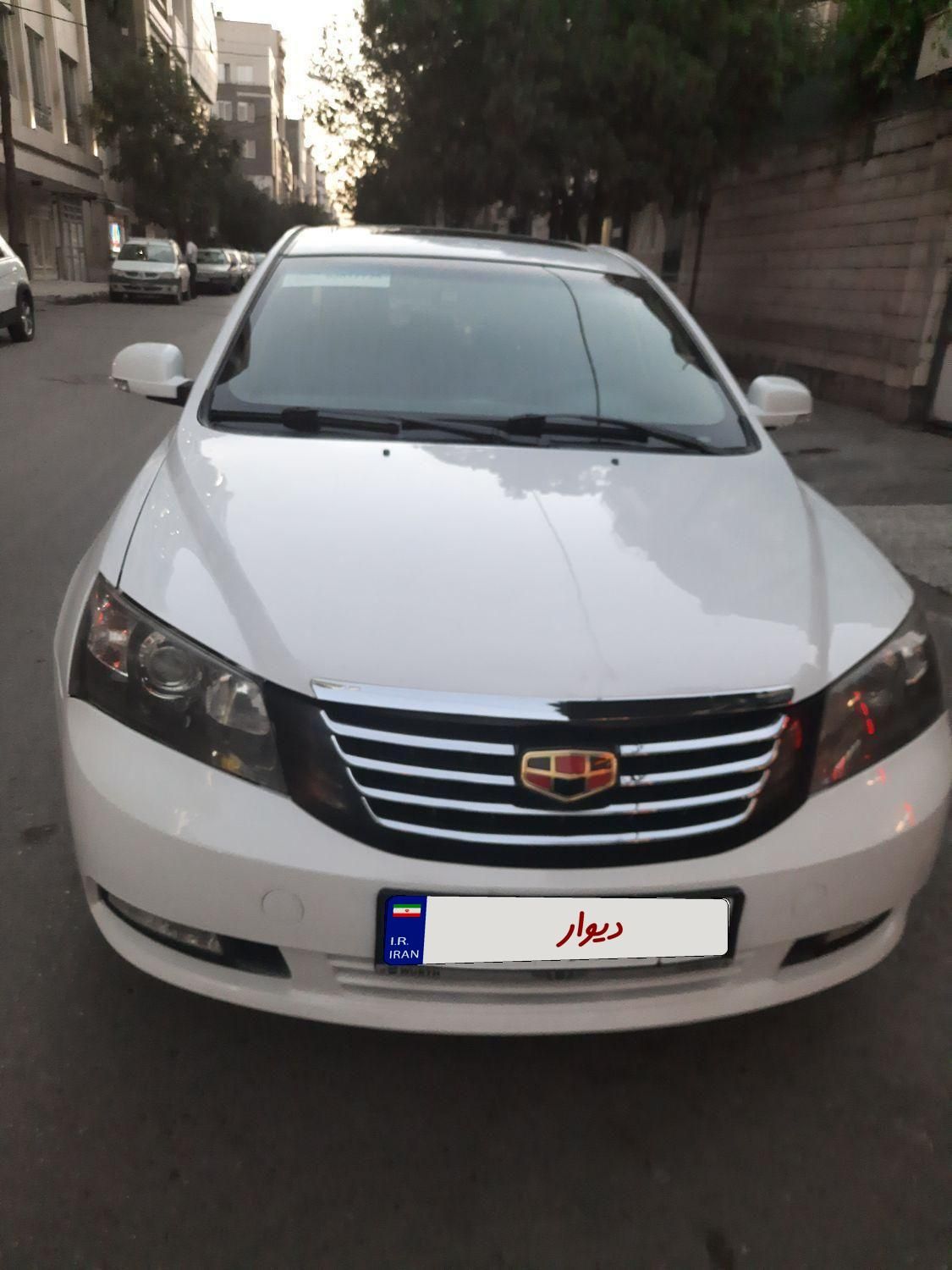 جیلی امگرند 7 دنده‌ای - 2013