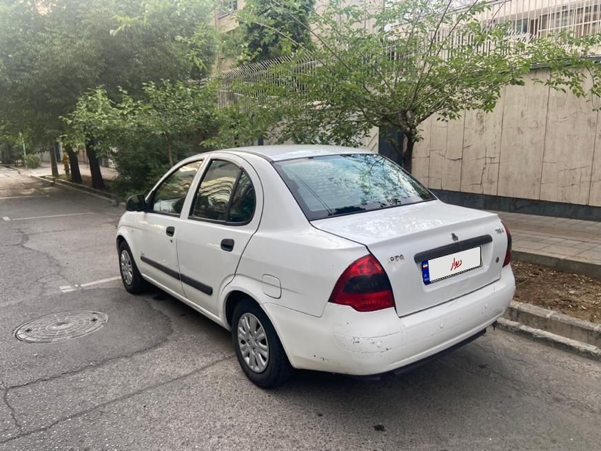تیبا صندوق دار SX - 1393
