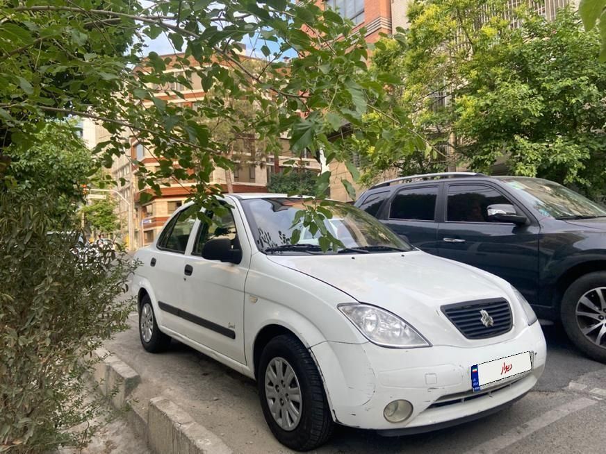 تیبا صندوق دار SX - 1393